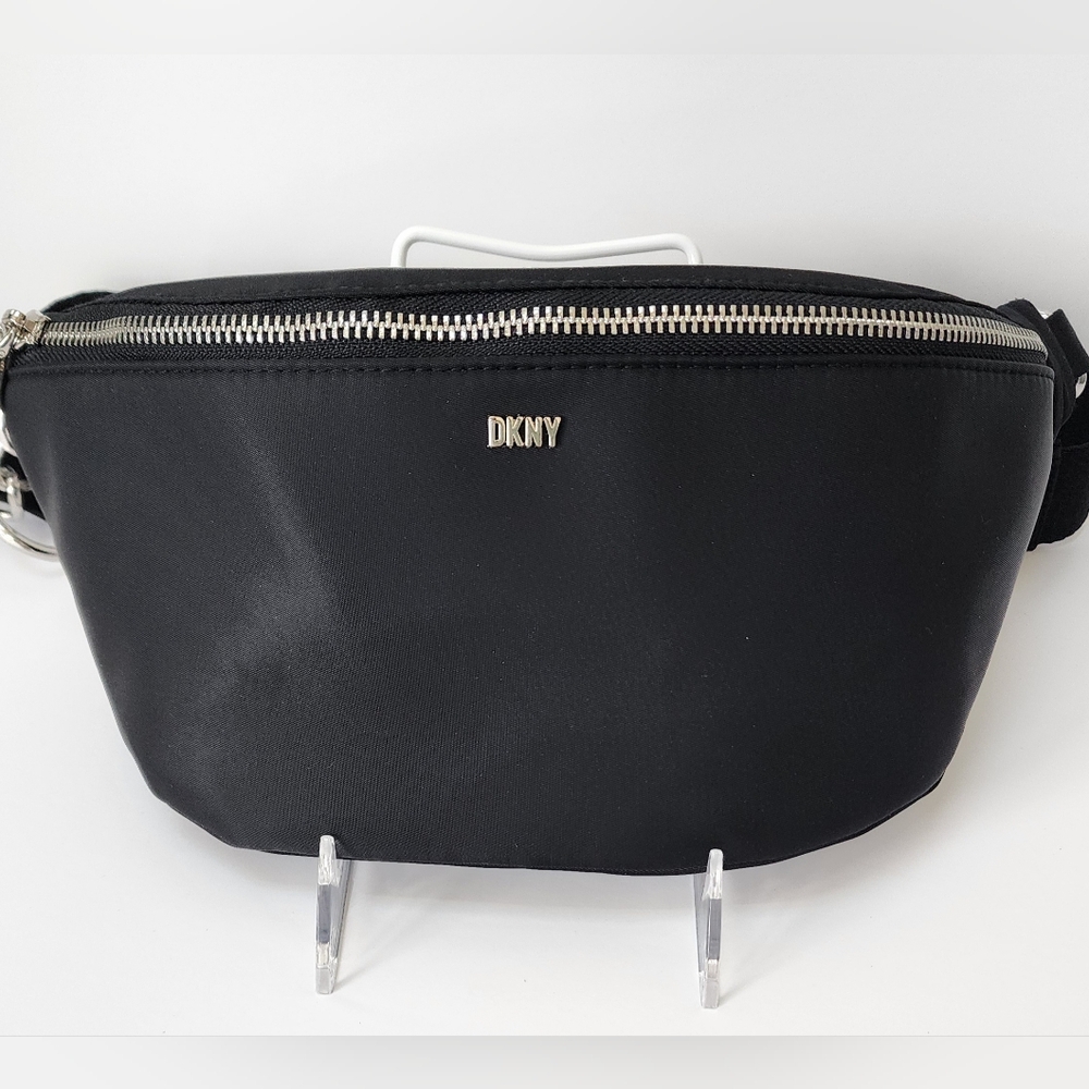 Donna Karen DKNY Belt Bag Fanny Pack Crossbody Black Nylon Sm NWT!